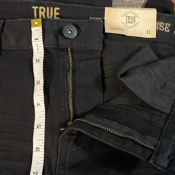 True Craft black skinny, mid rise jeans, size 11 Short, NWT. - Picture 5 of 15